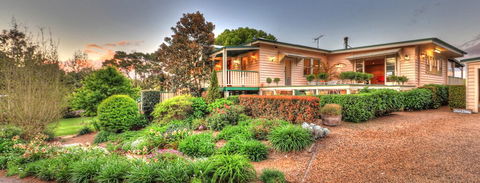 Maleny Homestead & Cottage - Kalgoorlie Accommodation 2