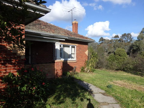 Mandall Avenue - Kalgoorlie Accommodation 0