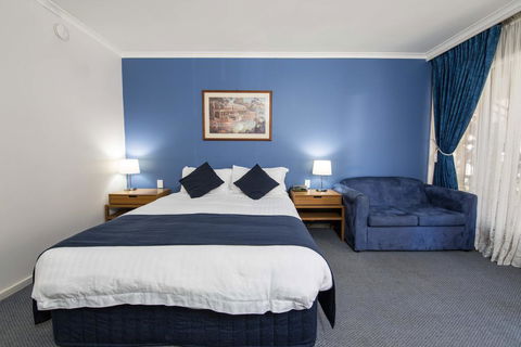 MAS Country Riverboat Lodge Motor Inn - Kalgoorlie Accommodation 0