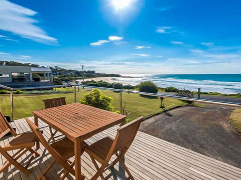 MAVI BEACH HOUSE - Beachfront, Wifi, Views - Kalgoorlie Accommodation 0