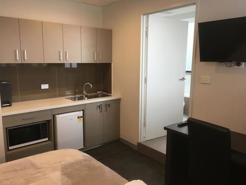 MEDISTAY - Kalgoorlie Accommodation 1