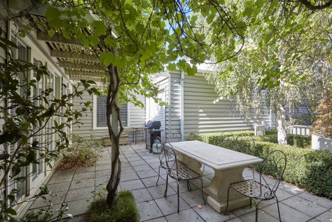 Mews Cottages - Kalgoorlie Accommodation 1