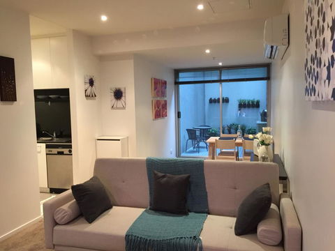 MH CBD Private 1 BR Apartment @ Wills Court - Kalgoorlie Accommodation 3