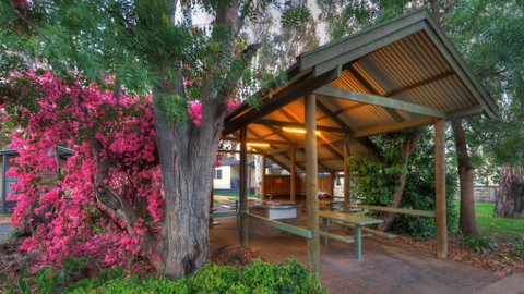 Moama Riverside Holiday Park - Kalgoorlie Accommodation 3