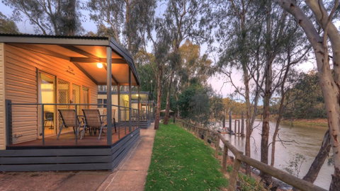 Moama Riverside Holiday Park - Kalgoorlie Accommodation 2