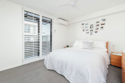 Modern Bronte Apt. W/ Ocean Views, Just Minutes Walk To Beach! - Kalgoorlie Accommodation 3