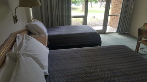 Moe Parklands Motel - Kalgoorlie Accommodation 0