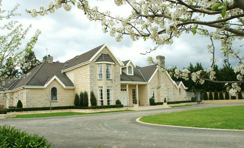 Montfort Manor - Kalgoorlie Accommodation 0