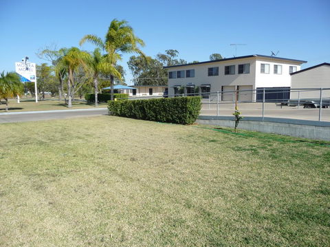 Moura Motel - Kalgoorlie Accommodation 2