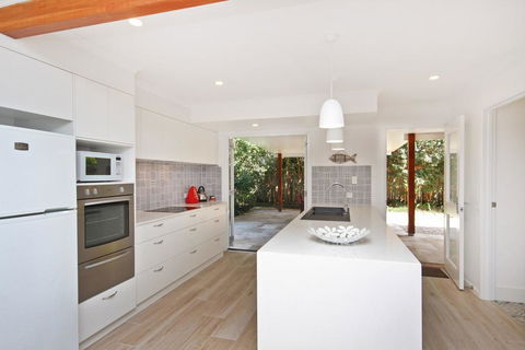 Mudjimba Sands, Mudjimba, Pet Friendly, BOND 500, LINEN INCLUDED, WIFI - Kalgoorlie Accommodation 0