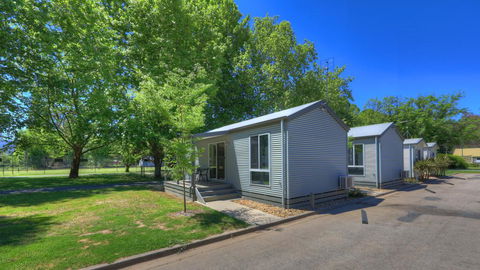 Myrtleford Holiday Park - Kalgoorlie Accommodation 0