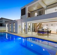 Narrabeen Beach House - Kalgoorlie Accommodation