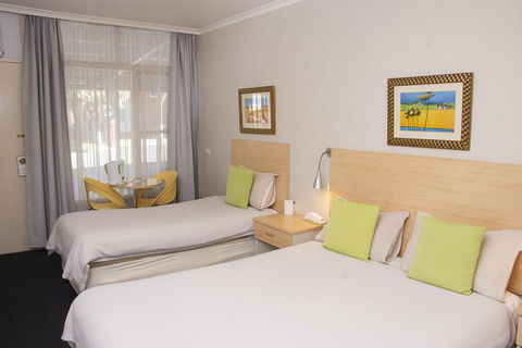 Nebula Motel - Kalgoorlie Accommodation 3