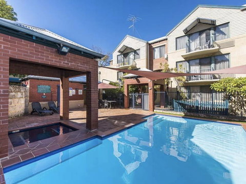 Subiaco Village 20 - Kalgoorlie Accommodation 17