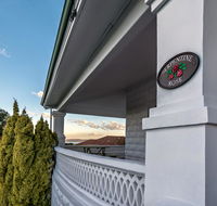 Serpentine Rose - Kalgoorlie Accommodation