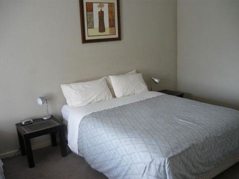 Albany Apartments - Kalgoorlie Accommodation 12