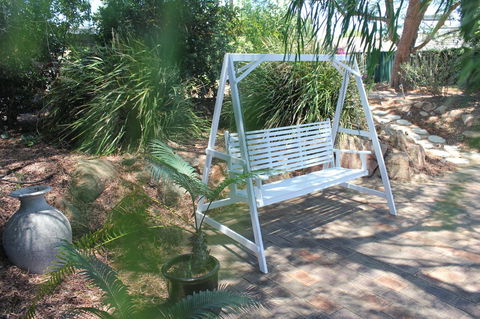 Jacaranda Hideaway Bed & Breakfast - Kalgoorlie Accommodation 11