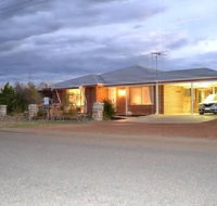 Beach Place  Leeman - Kalgoorlie Accommodation