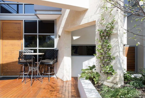 Adele's Luxury South Beach Apartment With King Bed - Kalgoorlie Accommodation 21