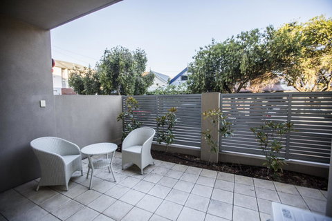 Zappeion Apartments - Kalgoorlie Accommodation 2