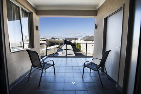 Zappeion Apartments - Kalgoorlie Accommodation 23