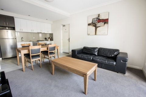 Zappeion Apartments - Kalgoorlie Accommodation 11