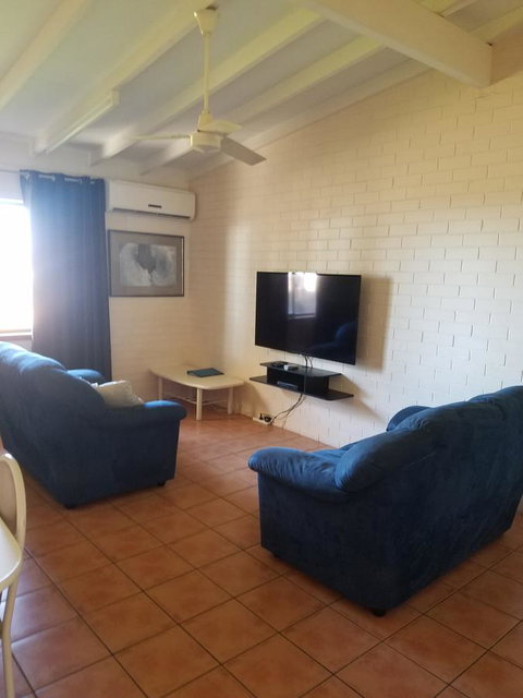 Kalbarri Seaview Villas - Kalgoorlie Accommodation 2