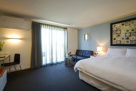 Sullivans Hotel - Kalgoorlie Accommodation 18