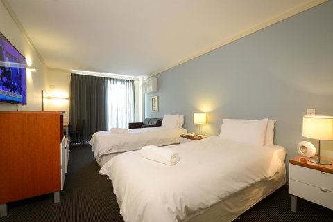 Sullivans Hotel - Kalgoorlie Accommodation 16