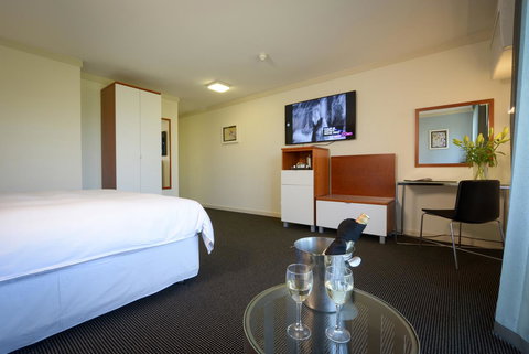 Sullivans Hotel - Kalgoorlie Accommodation 17