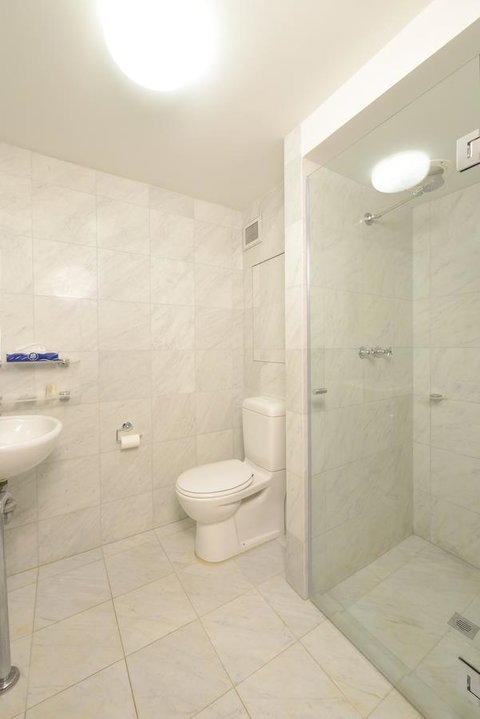 Sullivans Hotel - Kalgoorlie Accommodation 2