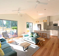 Sunny Blinco Street House - Kalgoorlie Accommodation