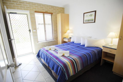 Esperance Central Accommodation - Kalgoorlie Accommodation 41