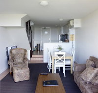 Oceanside 8 - Kalgoorlie Accommodation