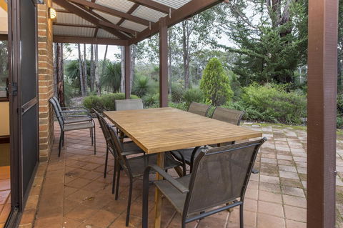 A Hidden Bush Delight - Kalgoorlie Accommodation 12