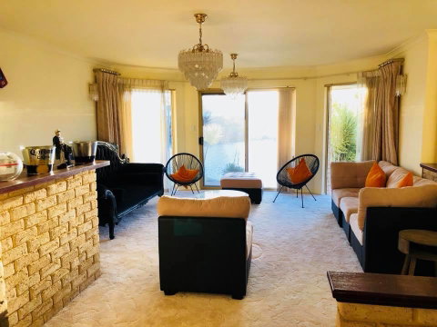 LA ANCHOR ON THE CANALS (MANDURAH) - Kalgoorlie Accommodation 1