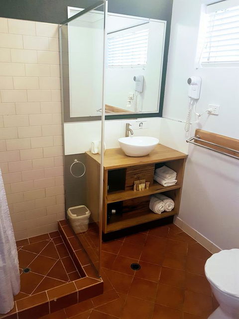 Adamsons Riverside Accommodation - Kalgoorlie Accommodation 5