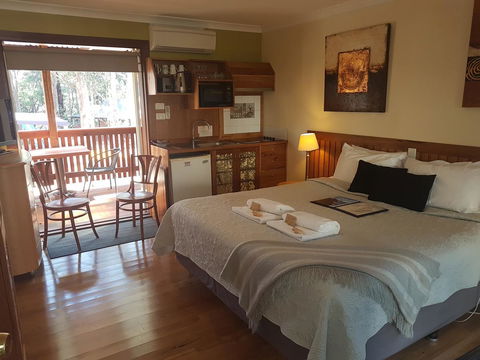 Adamsons Riverside Accommodation - Kalgoorlie Accommodation 17