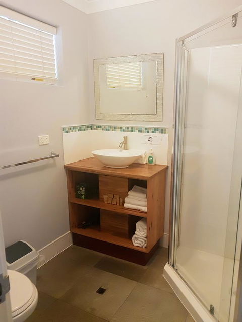 Adamsons Riverside Accommodation - Kalgoorlie Accommodation 12