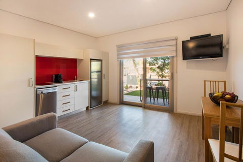 Latitude20 The Dunes - Kalgoorlie Accommodation 3