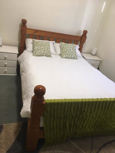 The Cottage That Could - Kalgoorlie Accommodation 8