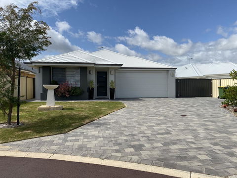 Be Wowed By Bayou - Busselton - Kalgoorlie Accommodation 0