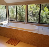 Jarrah Grove Forest Retreat