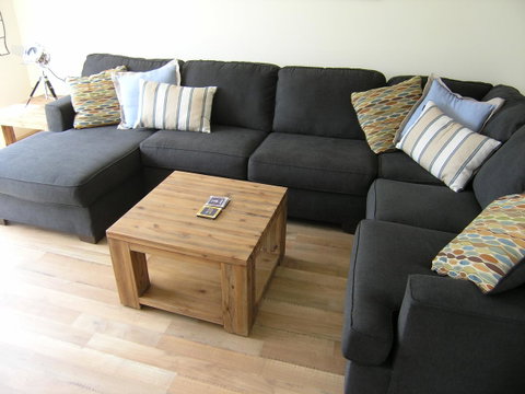 Swan Valley Townhouse - Kalgoorlie Accommodation 11