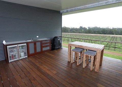 Lot113 Vineyard Accommodation - Kalgoorlie Accommodation 7