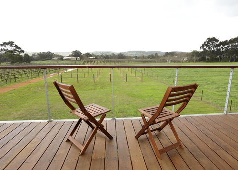 Lot113 Vineyard Accommodation - Kalgoorlie Accommodation 5