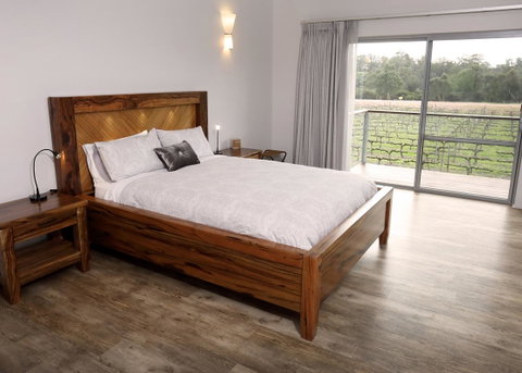 Lot113 Vineyard Accommodation - Kalgoorlie Accommodation 4