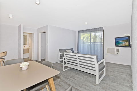 Atrium Hotel Mandurah - Kalgoorlie Accommodation 25