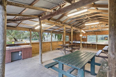 Gracetown Caravan Park - Kalgoorlie Accommodation 2