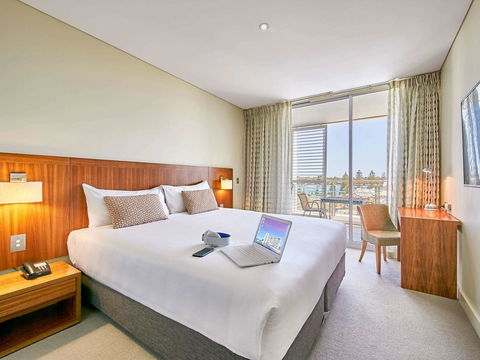 The Sebel Mandurah - Kalgoorlie Accommodation 11